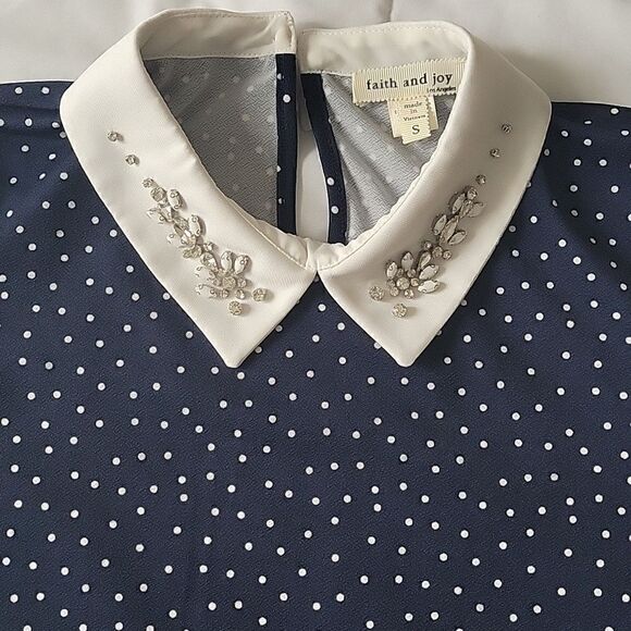 faith and joy ,size S,blouse - Picture 3 of 6